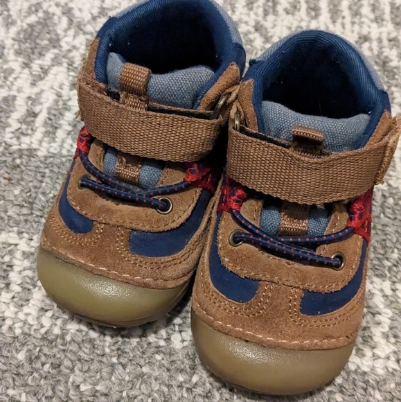 Stride Rite Soft Motion Size 4.5 - Picture 2 of 3